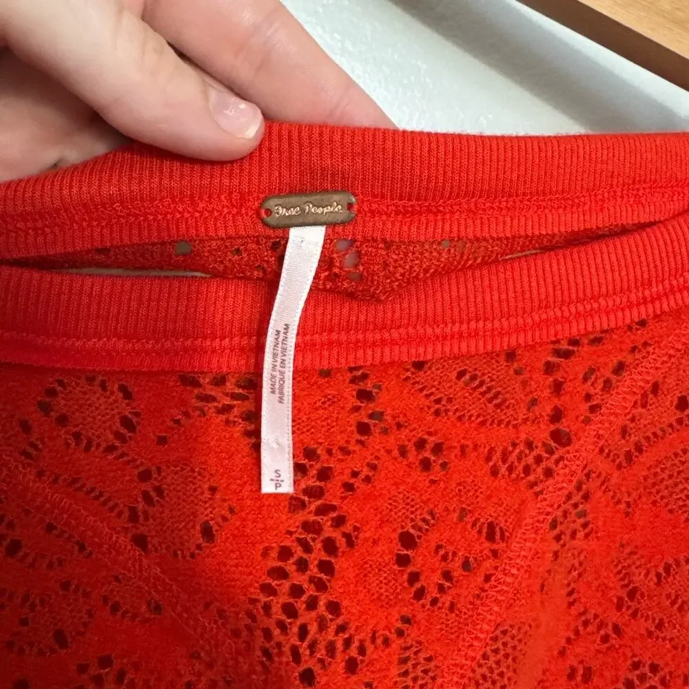 Women's Size S Orange Free People Not Cold in This Floral Orange Red Crochet Top